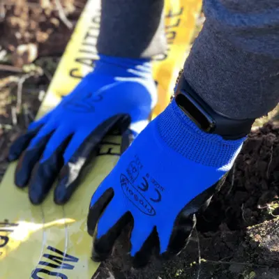 PROSOLVE SUPER-GRIP ANTI-SLIP NITRILE GLOVES